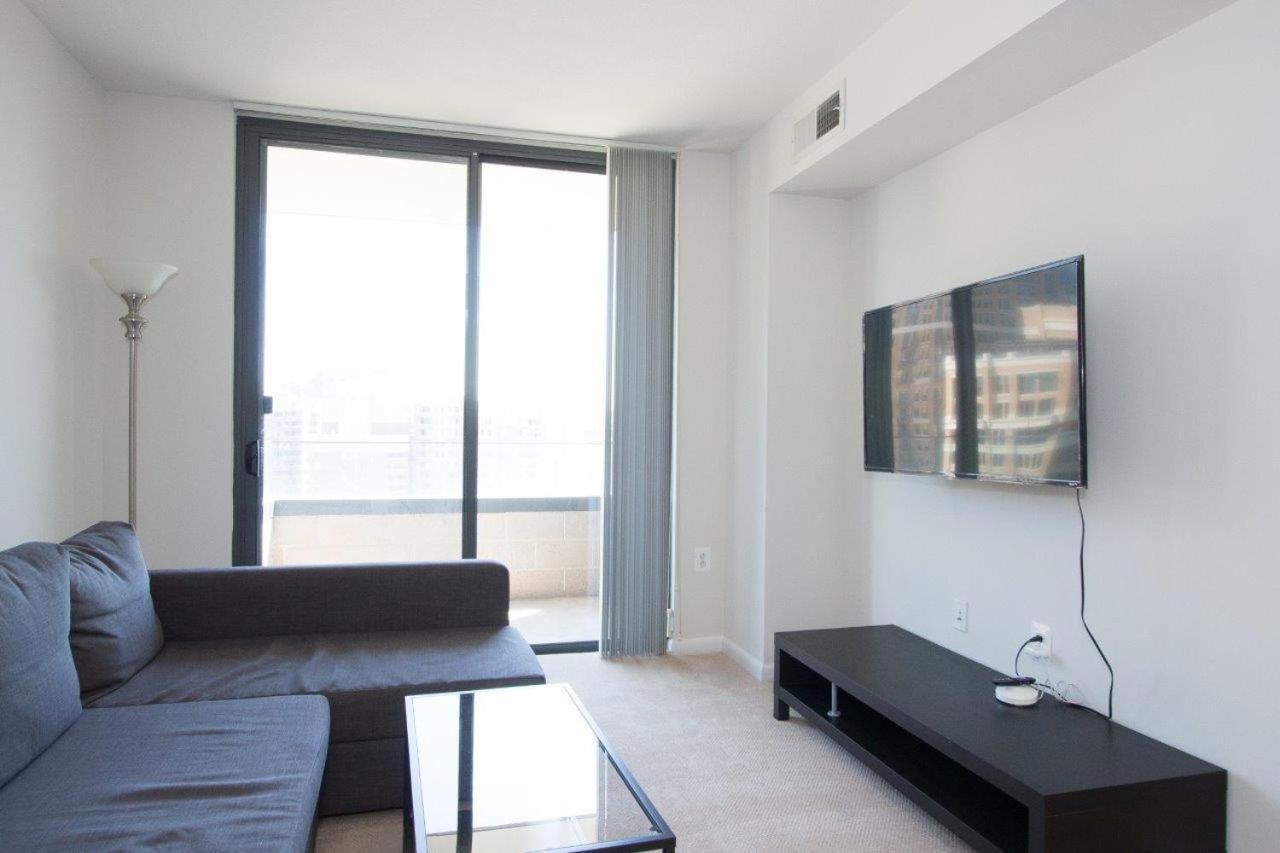 Pentagon Luxe Apartments Arlington Extérieur photo